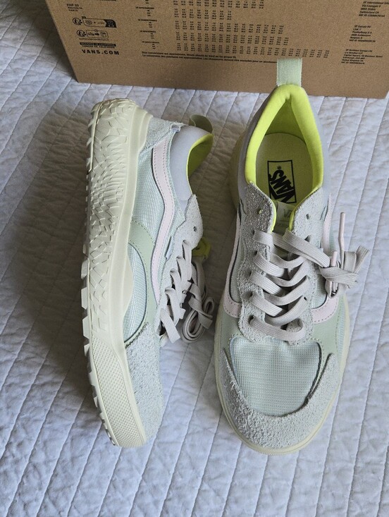 Vans Other - Vans Ultrarange Neo Vr3 Men Size 11.5 Yellow Cream Comfy Light 052026